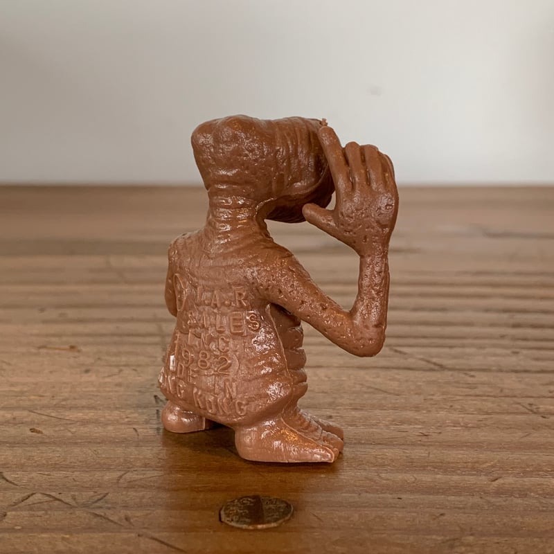 E.T. 1982年 PVC フィギュア デッドストック NOS | MILMOUNTAIN