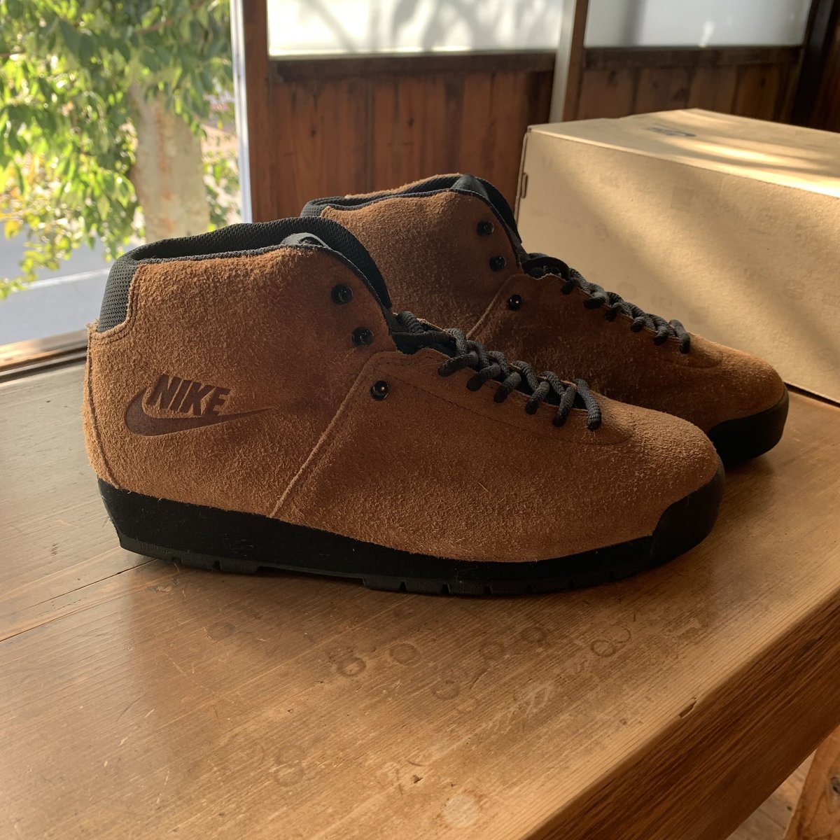 NIKE AIR MAGMA NOS ナイキ エアー マグマ 2008 | MILMOUNTA