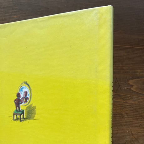 Curious George gets a medal おさるのジョージ／H.A.REY