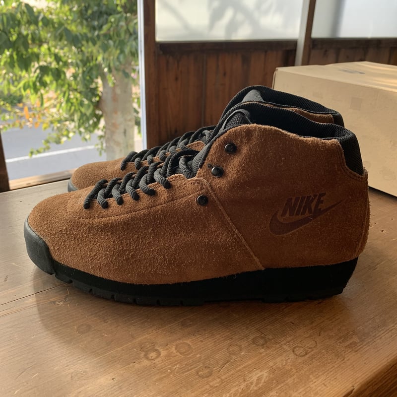 NIKE AIR MAGMA NOS ナイキ エアー マグマ 2008 | MILMOUNTA