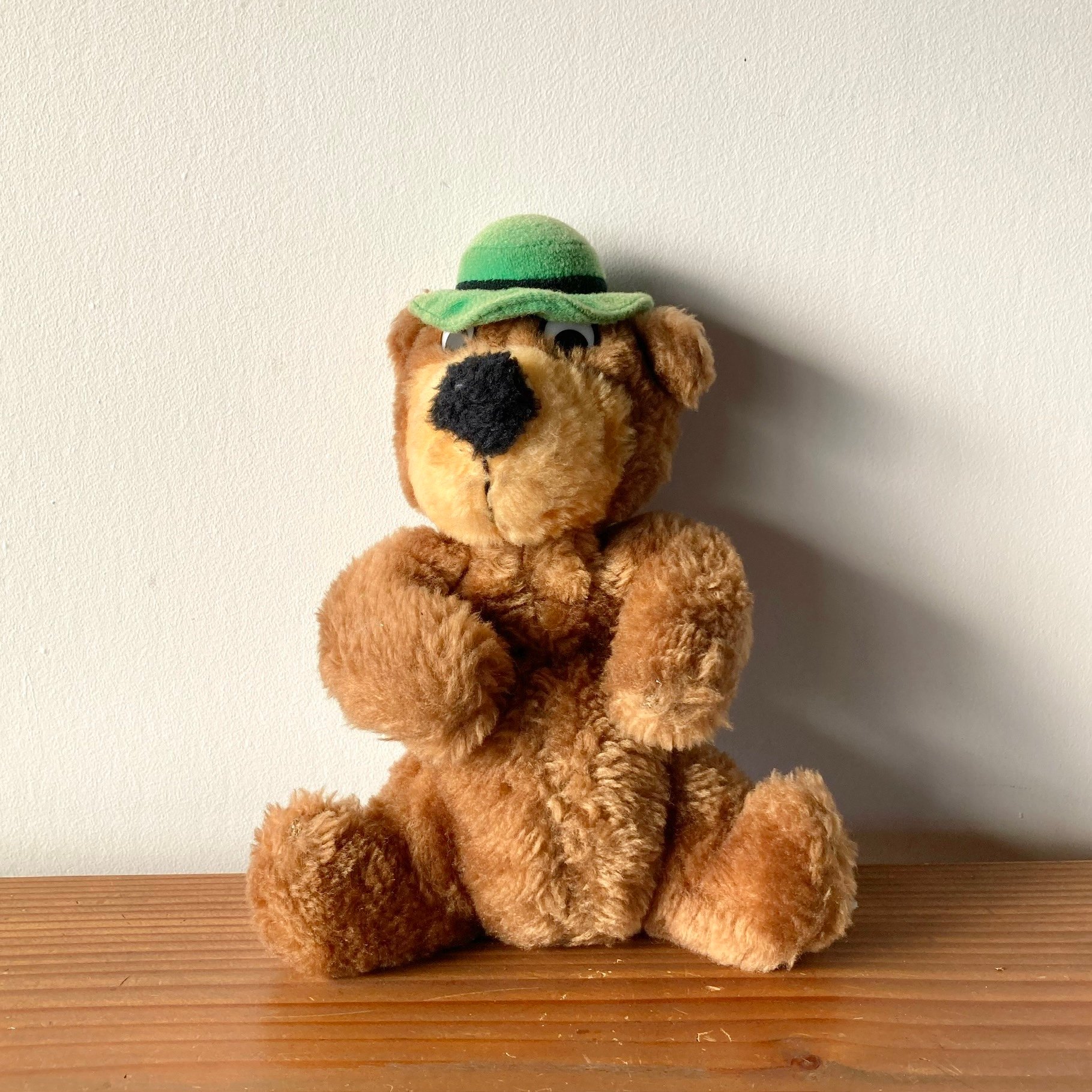 YOGI BEAR ヨギベア ハンナバーベラ ネクタイ ネクタイケース YOGI BEAR ヨギベア ハンナバーベラ ぬいぐるみ | MILMOUNTAIN STORE