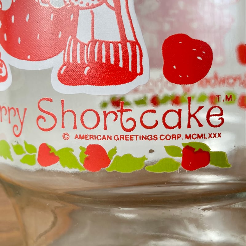 ストロベリーショートケーキ ガラスピッチャーとキャニスターセット Strawberry Shortcake ストロベリーショートケーキ ガラスピッチャー