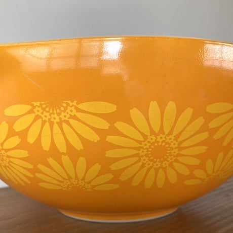 PYREX オールドパイレックス シンデレラボウル LL／Daisy
