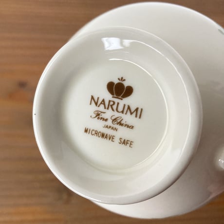 NARUMI Fine China ナルミ ブドウ＆リーフ柄 カップ＆ソーサー