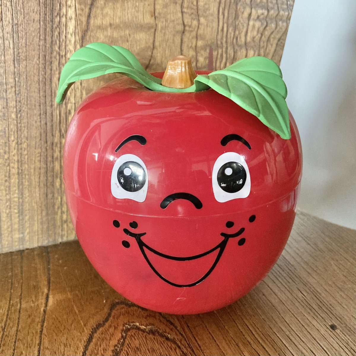 おきあがりこぼし　フィッシャープライス　ハッピーアップル　ビンテージ　りんご フィッシャープライス Fisher Price ハッピーアップル