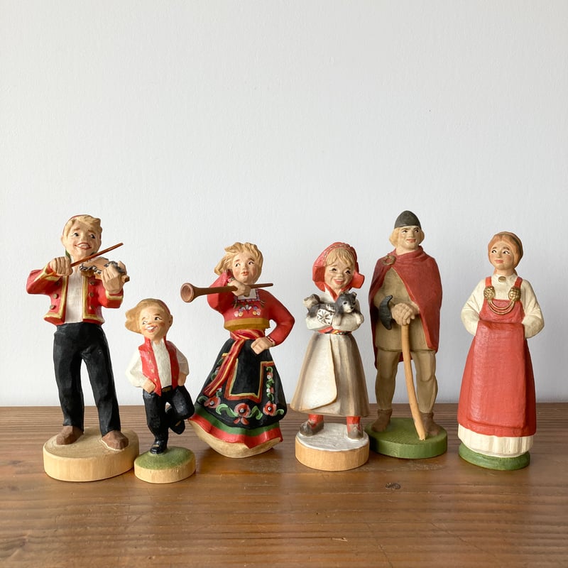 HENNING Wood Carving へニング木彫り彫刻／踊る少年 | MILMOUNTA