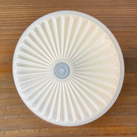 ヴィンテージ タッパーウェア TUPPER WARE MADE IN JAPAN／アイボリー･イエロー B