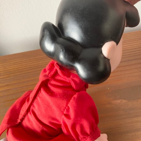 PEANUTS ルーシー・ライナス ドール２体セット
