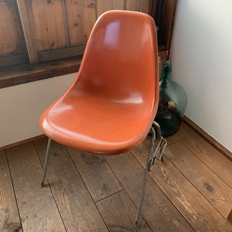 EAMES イームズ チェア サイドシェル スタッキングベース ハーマン ...