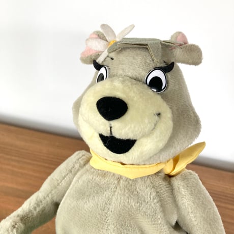 CINDY BEAR YOGI BEAR Hanna Barbera シンディベア ぬいぐるみ