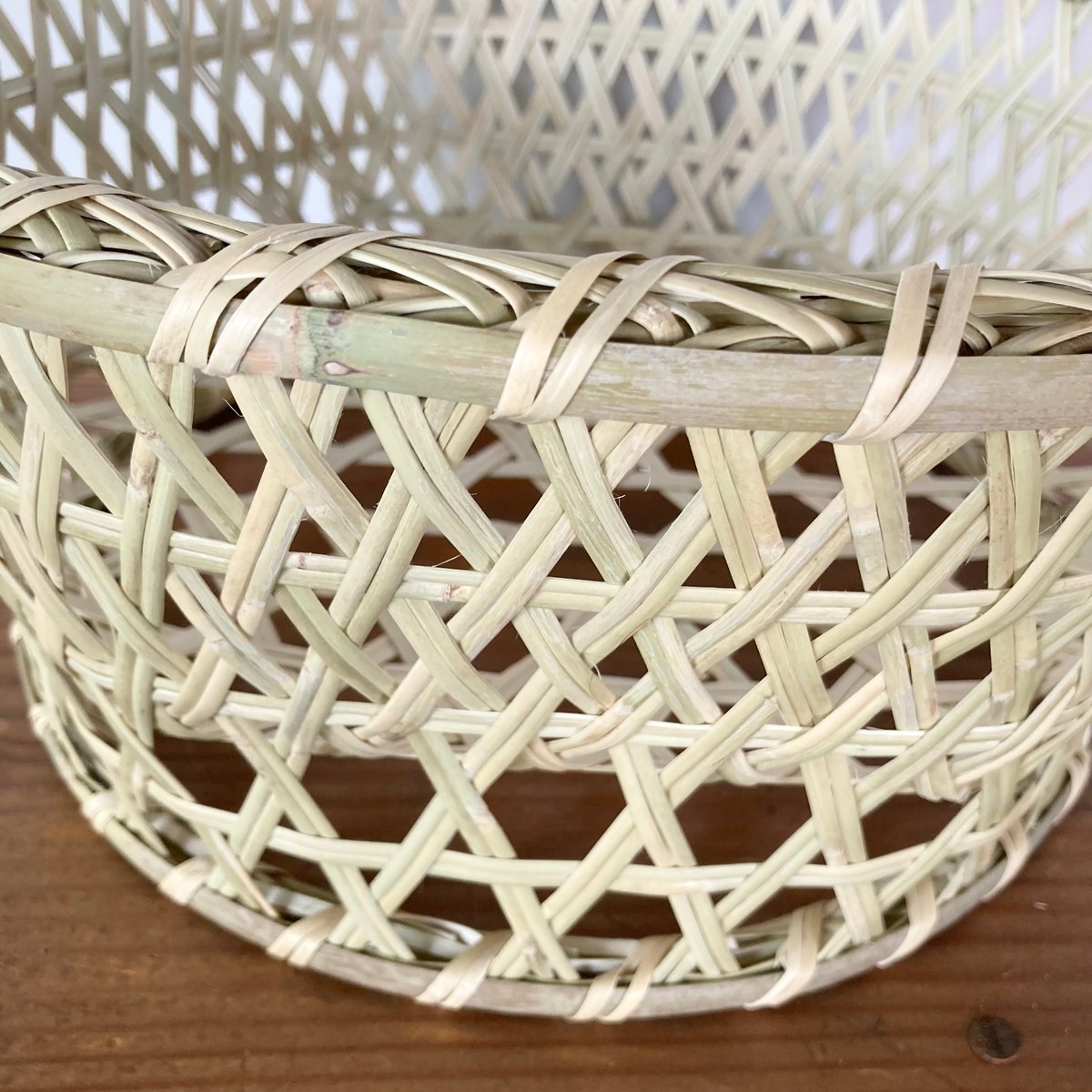 スズ竹 すず竹 ごかご 椀かご(中)／岩手県一戸 鳥越竹細工