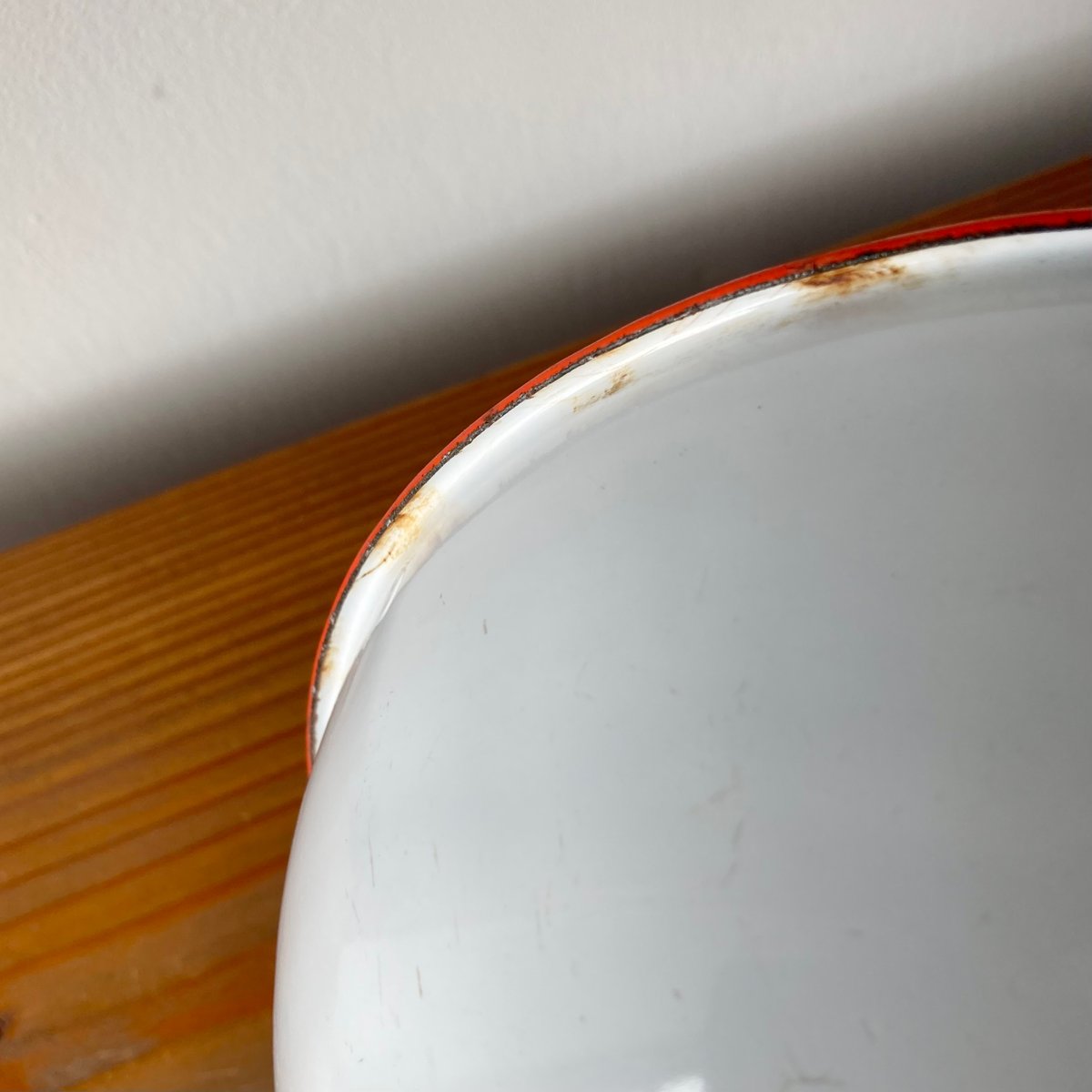 ヴィンテージ 月兎印 FUJII ホーローボウル 24cm／ホワイト×レッド