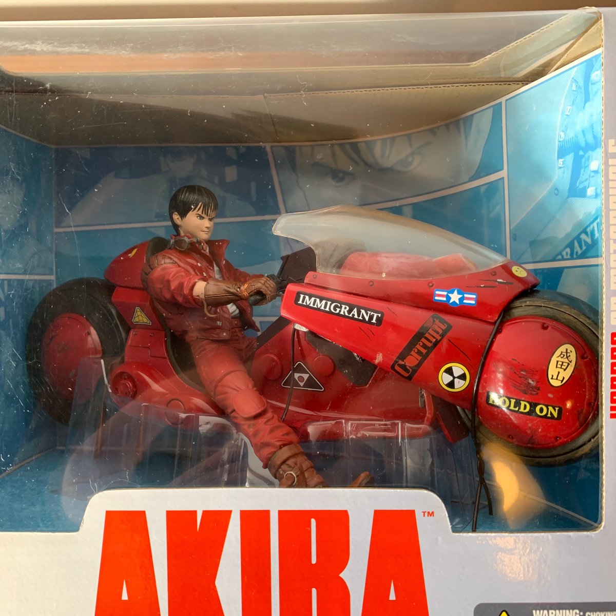 AKIRA McFARLANE TOYS 金田 バイク Amazon | AKIRA マクファーレントイズ McFARLANE TOYS 金田と