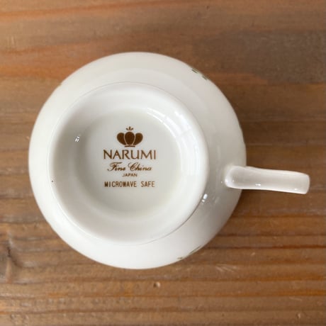 NARUMI Fine China ナルミ ブドウ＆リーフ柄 カップ＆ソーサー
