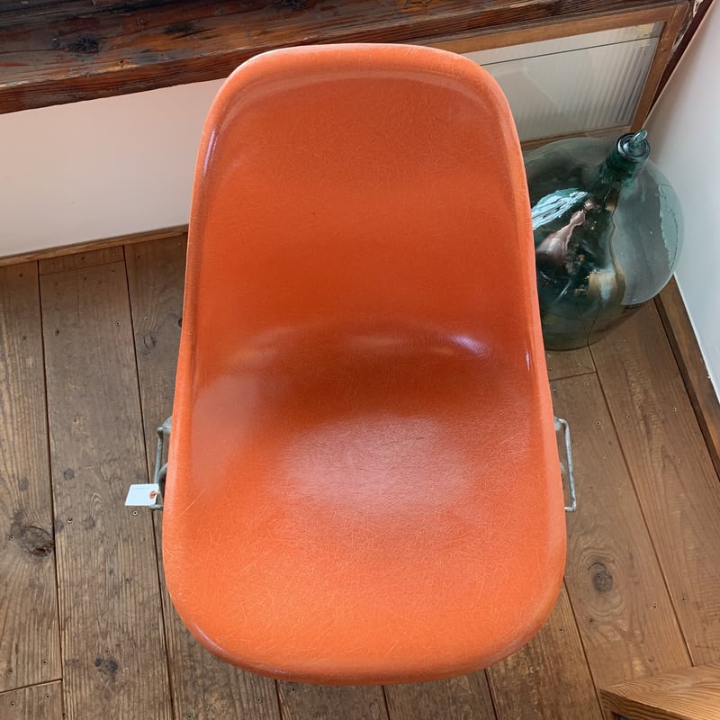 EAMES イームズ チェア サイドシェル スタッキングベース EAMES イームズ チェア サイドシェル スタッキングベース