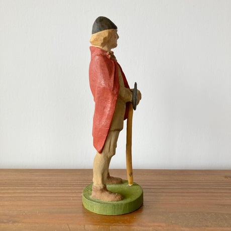 HENNING Wood Carving へニング木彫り彫刻／バイキング男性