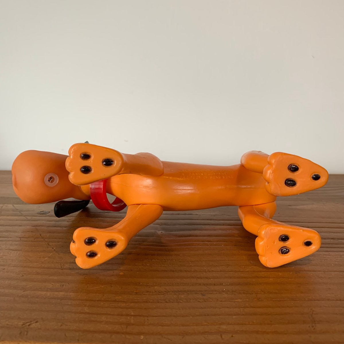 WDCC プルート Pluto ビーチピクニック 厄介な状況 陶器製 フィギュア WDCC プルート Pluto ビーチピクニック 厄介な状況 陶器製