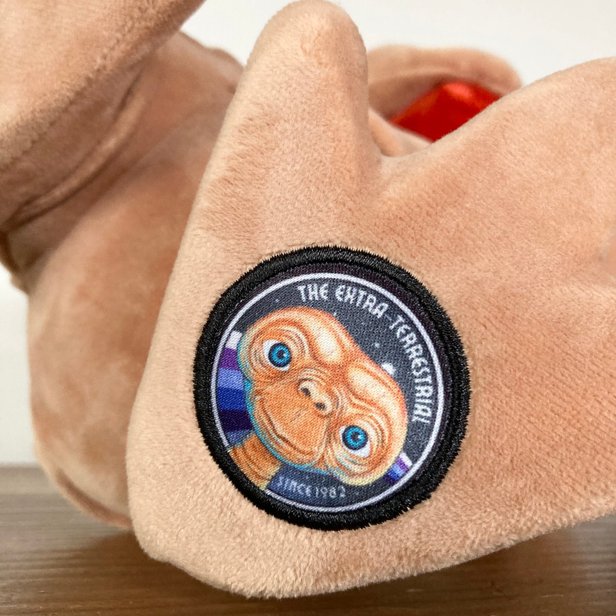 【ビンテージ】ET ぬいぐるみ　タグ付　ユニバーサルフロリダ E.T.ぬいぐるみ 40th Anniversary UNIVERSAL STUDIOS 紙タ