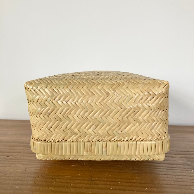スズ竹 すず竹 小文庫/岩手県一戸 鳥越竹細工 | MILMOUNTAIN STORE スズ竹 すず竹 小文庫/岩手県一戸 鳥越竹細工 | MILMOUNTAIN STORE