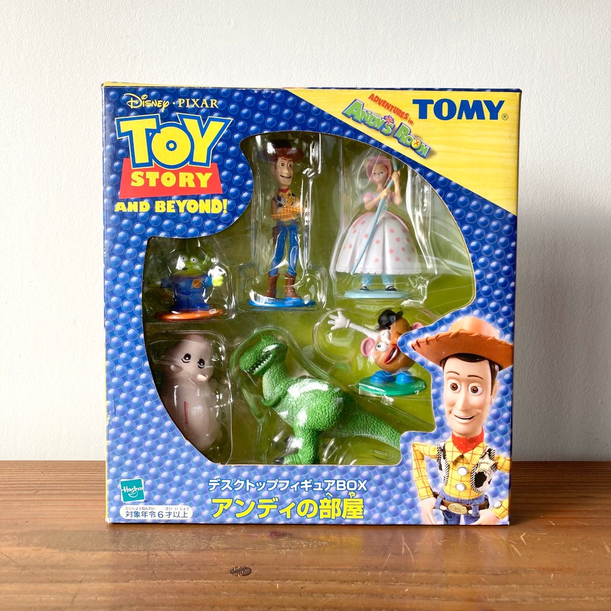 Disney TOY STORY ANDY'S ROOM トイストーリー デスクトップフィギュ