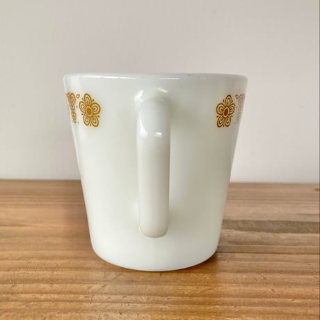 PYREX オールドパイレックス マグカップ／Butterfly Gold バタフライゴールド ②