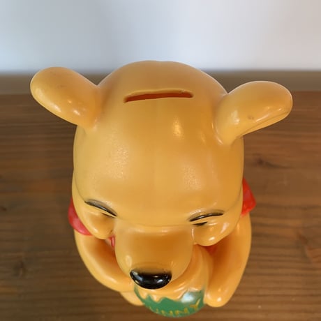 1970s WINNIE THE POOH BANK･PLAY PAL PLASTICS くまのプーさんコインバンク 貯金箱