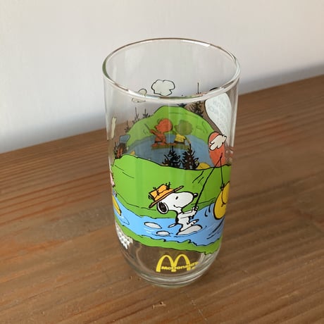 CAMP SNOOPY PEANUTS McDonald's スヌーピー マクドナルド グラス／川