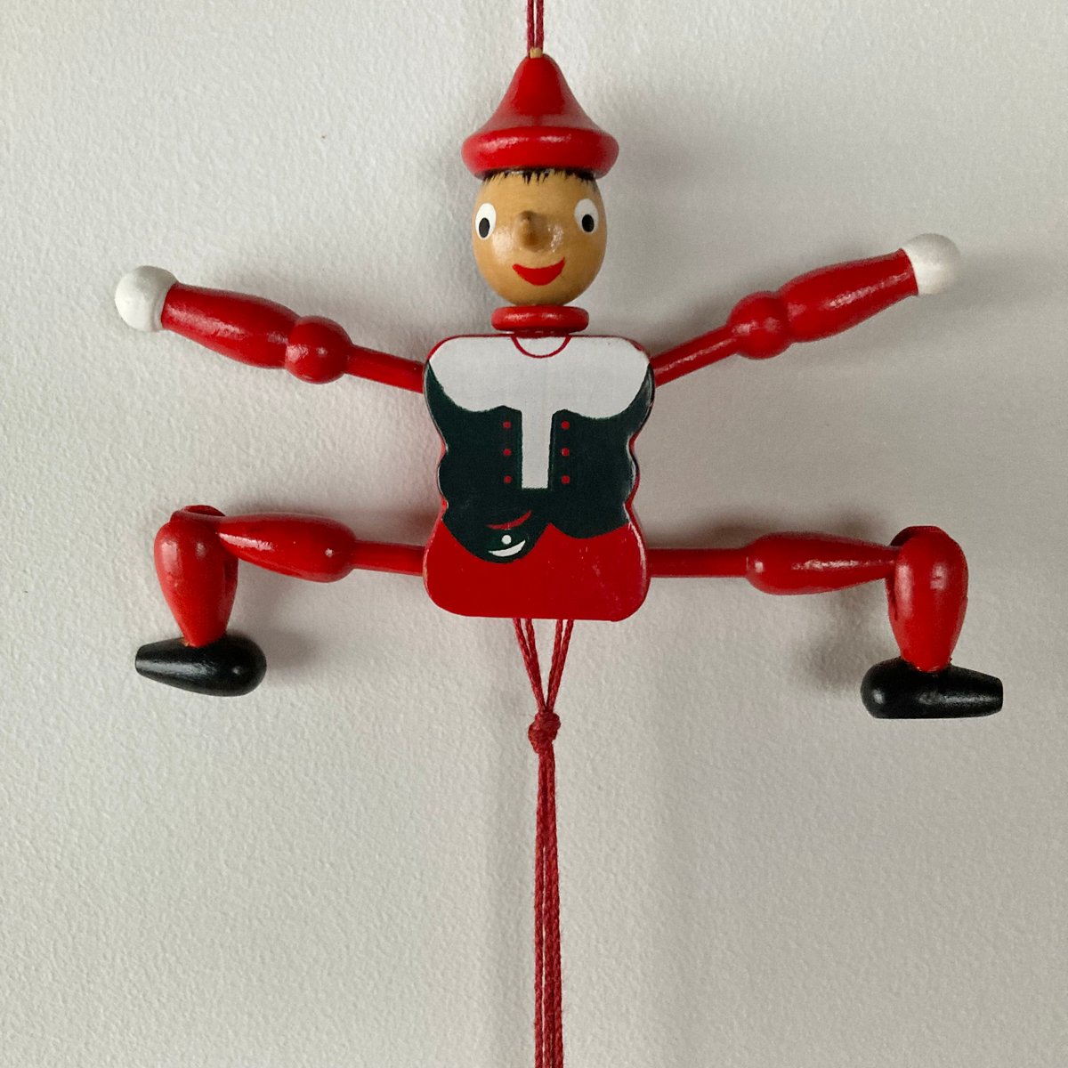 WOODEN PINOCCHIO 木製ピノキオ 吊り下げ人形 | MILMOUNTAIN STORE WOODEN PINOCCHIO 木製ピノキオ 吊り下げ人形 | MILMOUNTAIN STORE