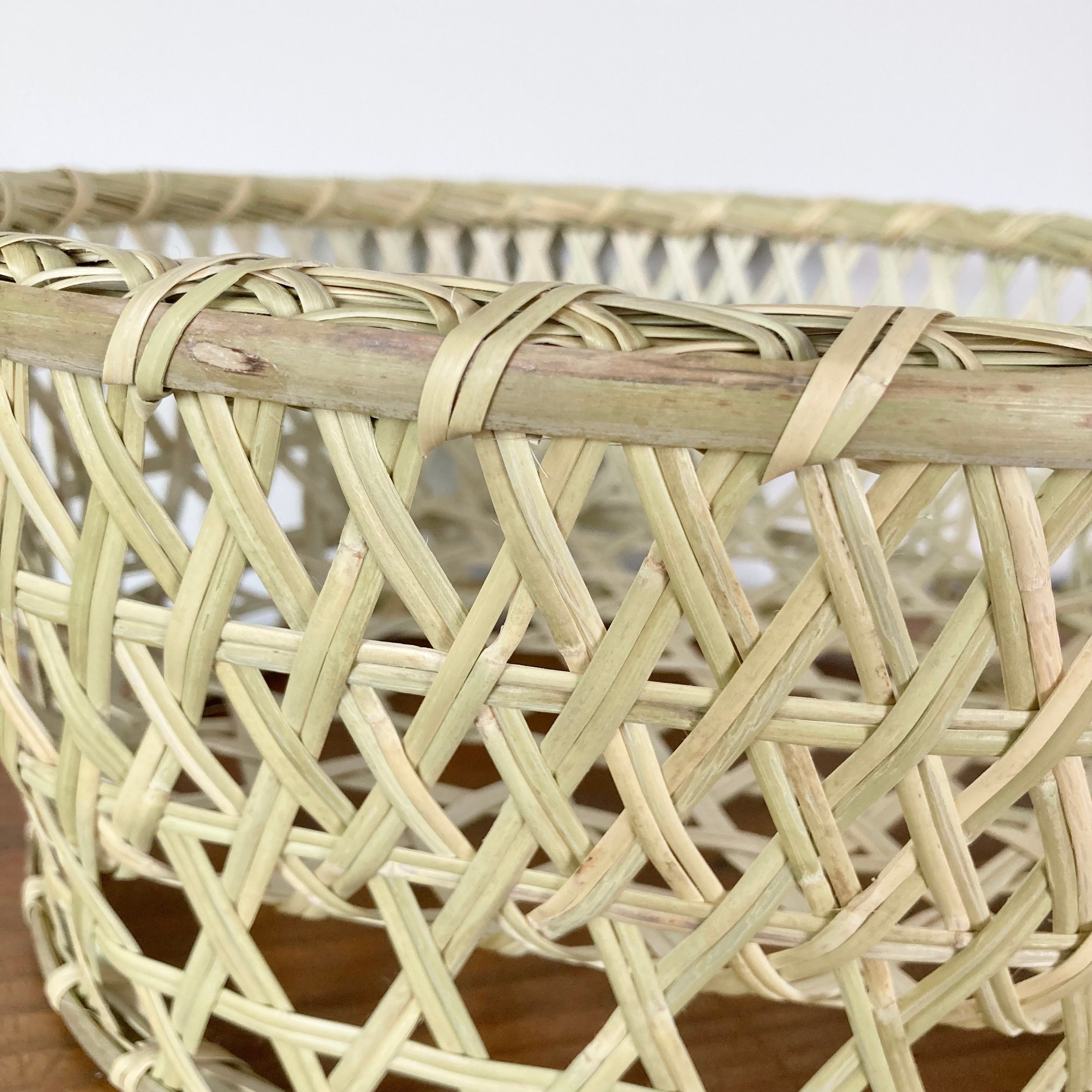 スズ竹 すず竹 ごかご 椀かご(中)／岩手県一戸 鳥越竹細工