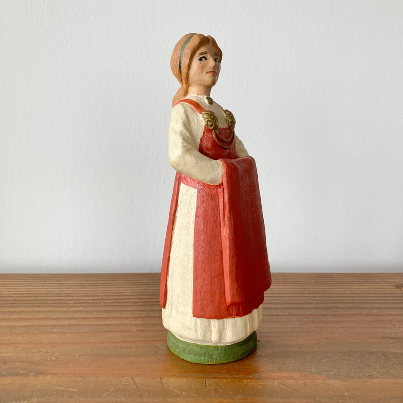 アンティーク木彫りの夫婦　スイス　DOBIN製 アンティーク木彫りの夫婦 スイス DOBIN製