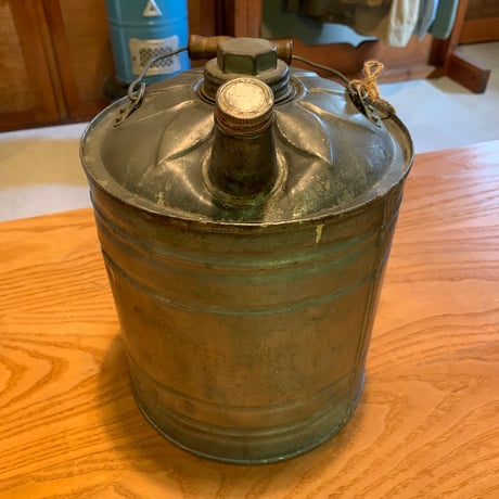 GASOLIN CAN TANK vintage 1950s 2gallon OIL CAN ヴィンテージ ガソリン缶 オイル缶 携行缶