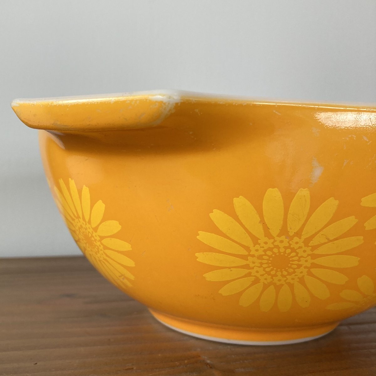 PYREX オールドパイレックス シンデレラボウル M／Daisy