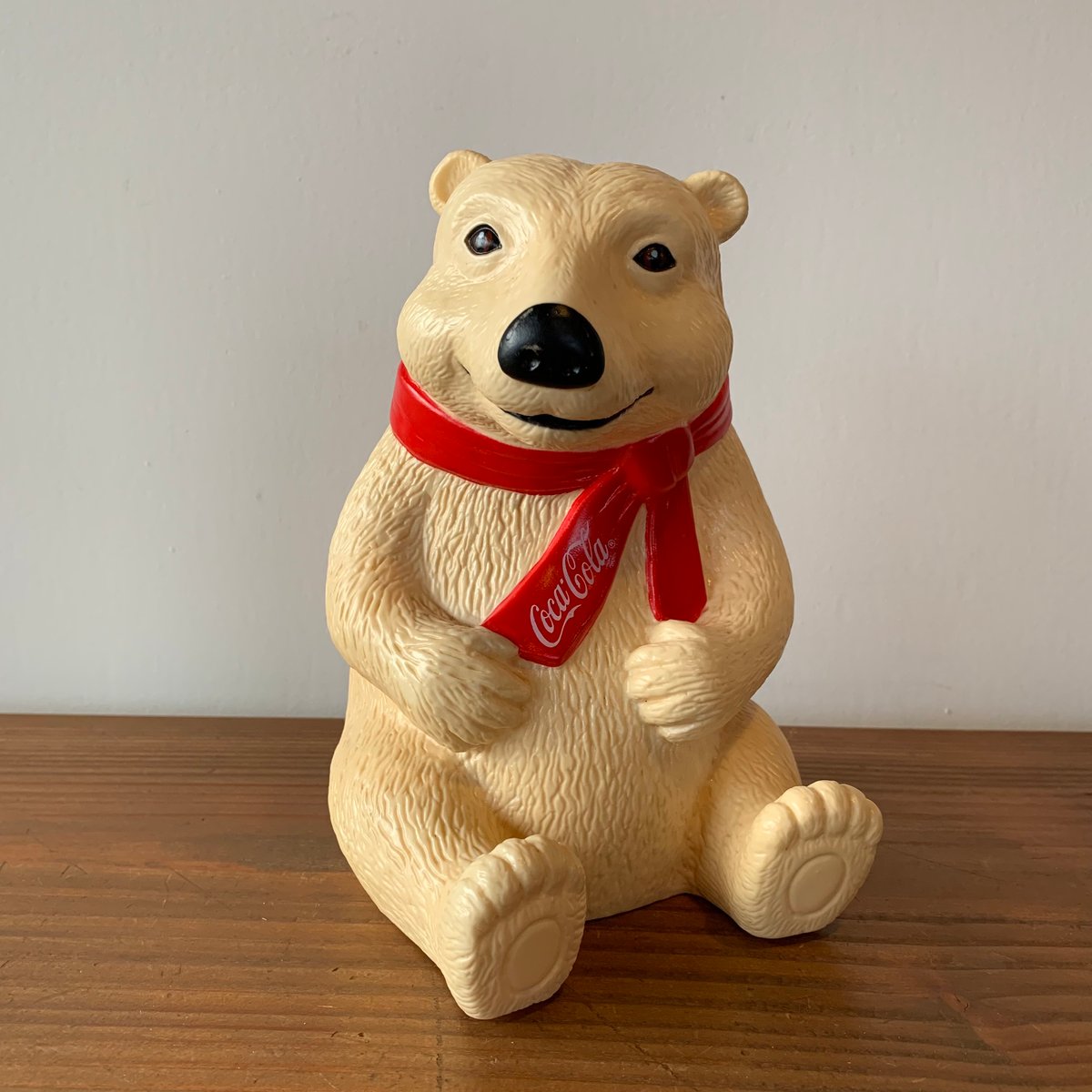 コカコーラ ポーラーベア ピンバッチ fit=scale-down,w=1200
