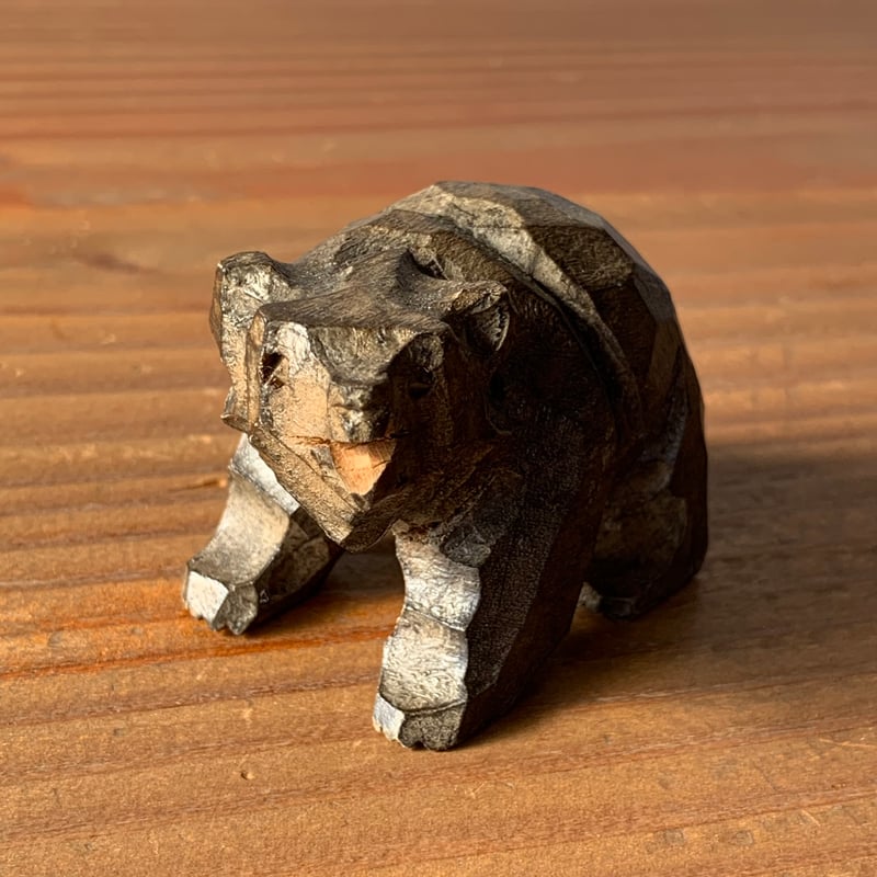 北海道　小さな木彫り熊　3cm 北海道 小さな木彫り熊 3cm