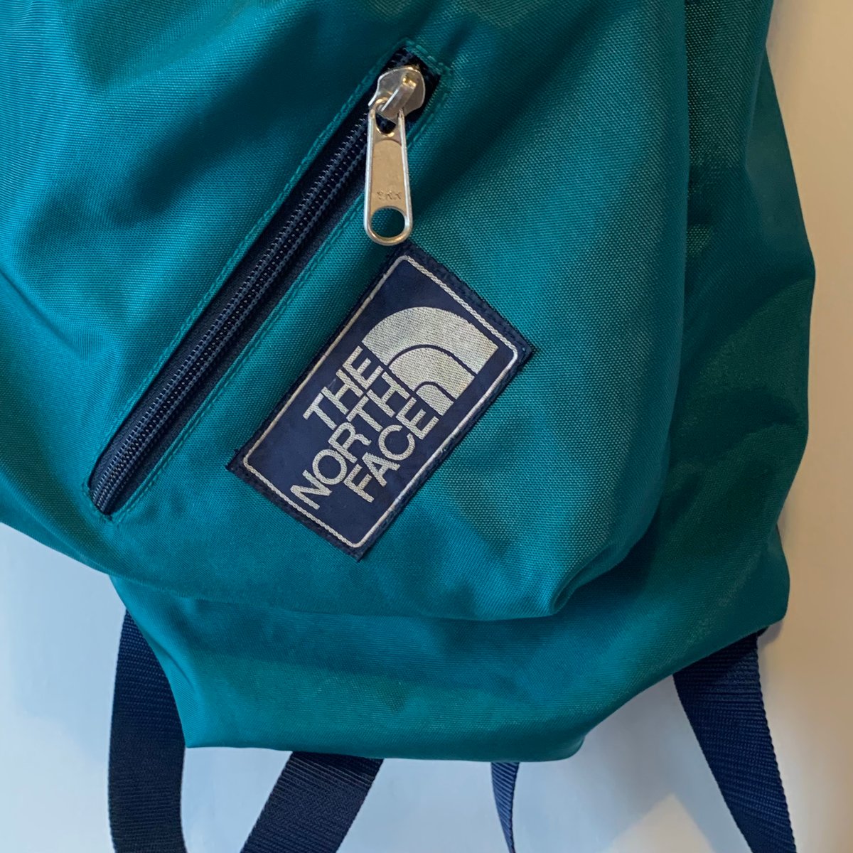 希少カラー　THE NORTH FACE バックパック 新品 希少カラー ノースフェイス リュック 29L バックパック