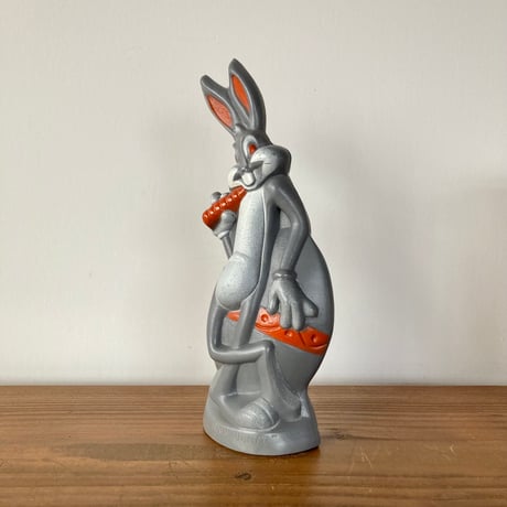 BUGS BUNNY LUNEY TUNES バッグスバニー プラスチック フィギュア SEVEN ARTS／グレー