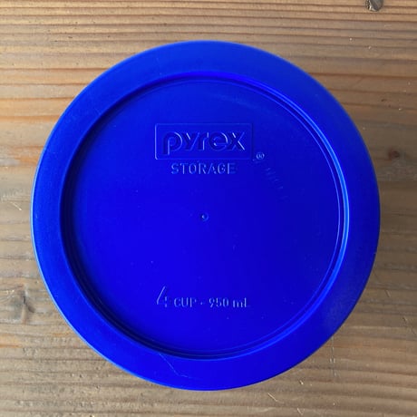 PYREX 4-cup Glass Food Storage Container パイレックス フタ付きガラスキャニスター／Snowflake