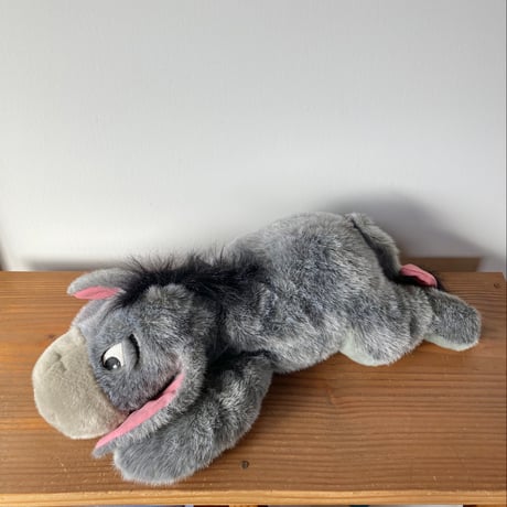 EEYORE Winnie the Pooh イーヨー ぬいぐるみ Disneyland Resort
