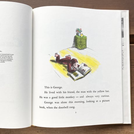 Curious George gets a medal おさるのジョージ／H.A.REY