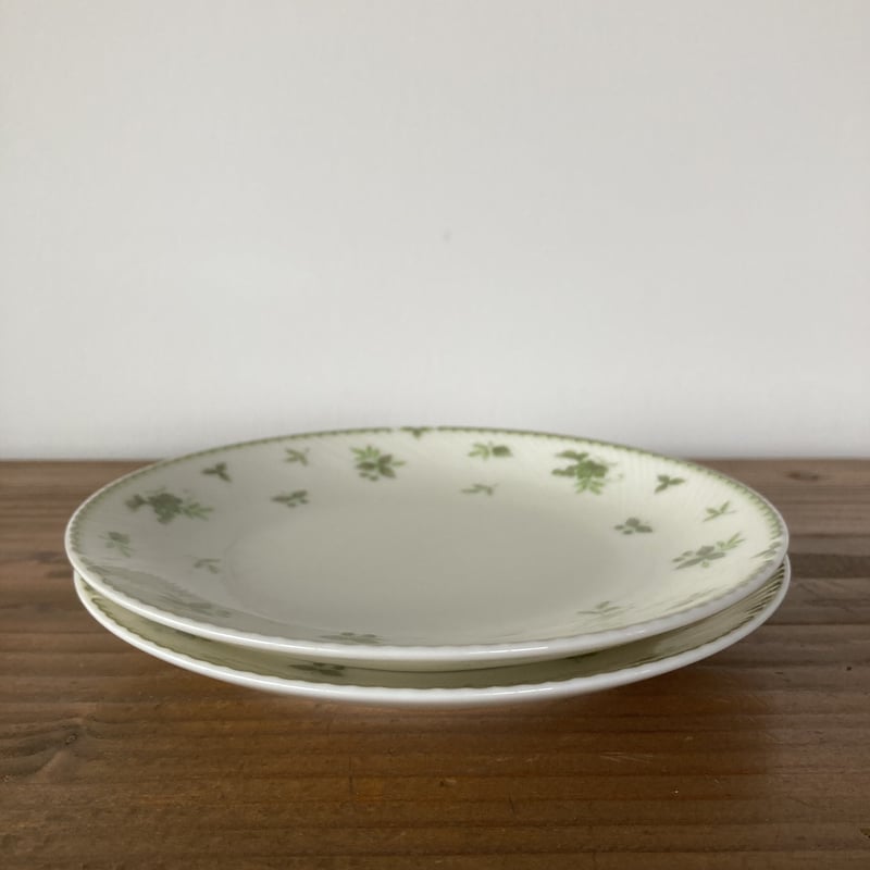 NARUMI Fine China ブドウ＆リーフ柄 ケーキ皿 2枚セット