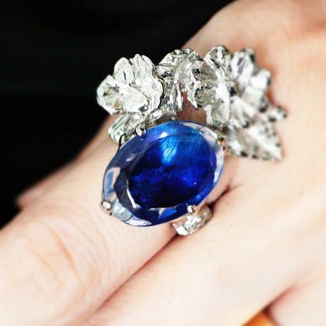 MABATAKI 美雨(マバタキミウ）