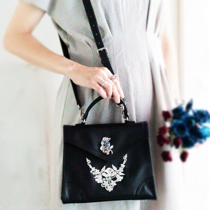 オフィーリアの目覚め＃02 (ご予約商品）Black×Silver 刺繍