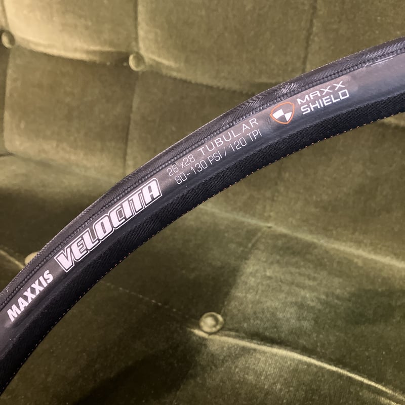 MAXXIS VELOCITA チューブラータイヤ 700x28C | ANDBICYCLE