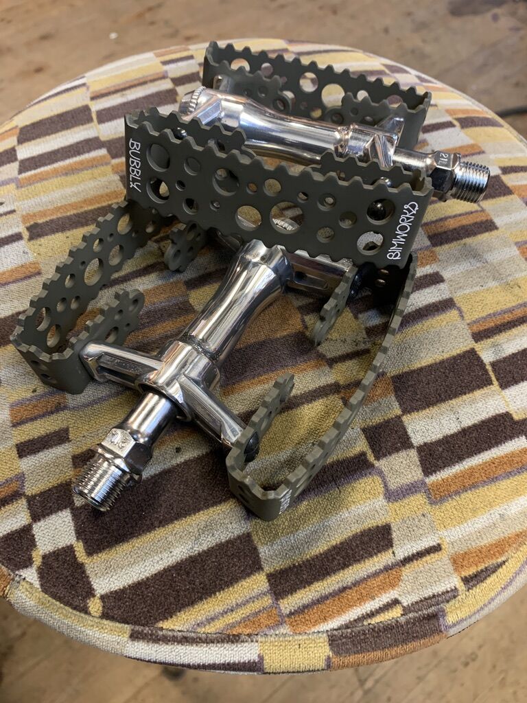 Bubbly Pedal Limited(Ceramic Olive) SIMWORKS b