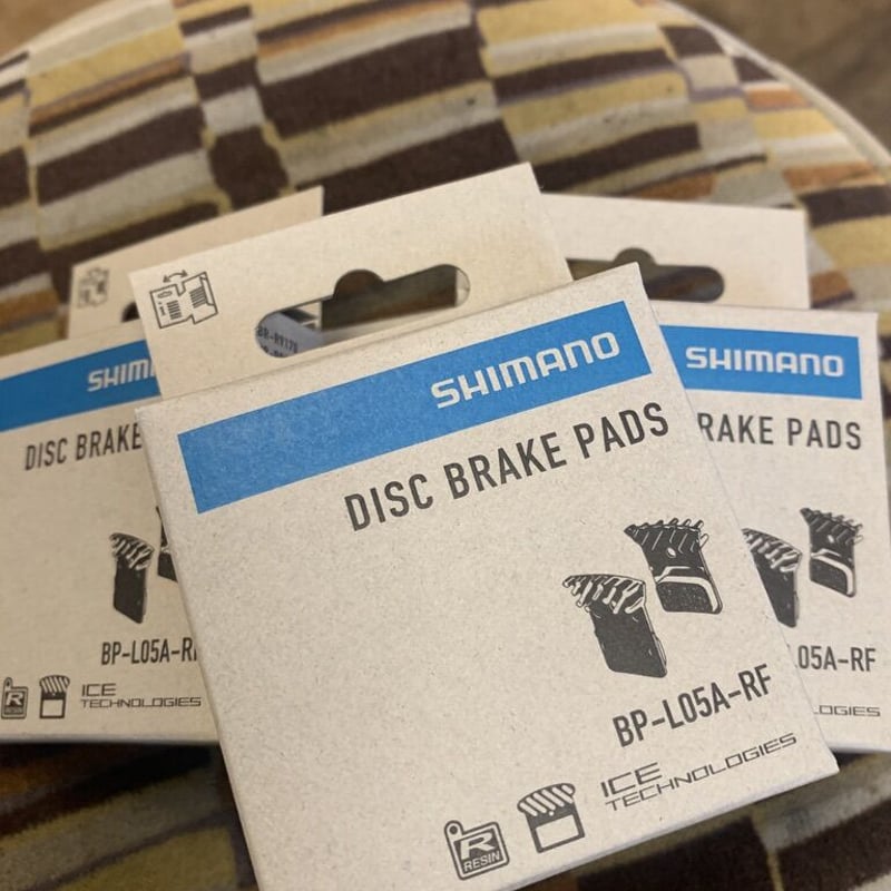 シマノ ディスクブレーキパッド (L05A-RF) W/Fin | ANDBICYCLE