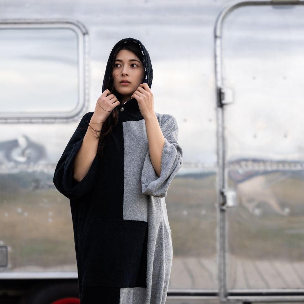 25SS/NEW デザインポンチョ【61U06-02S】MAKA-HOU/ design po