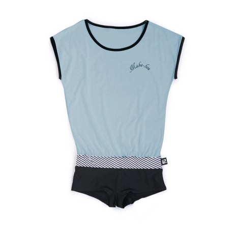 Tシャツ１体型　【22W03-81S】Exceed T-shirts with Hot pants