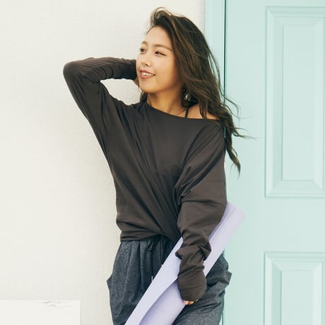 ラッシュガードにもなる、高機能ヨガトップス　/ドルマンスリーブ　【11W14-02A】/MAKA-HOU 　Dolman sleeve