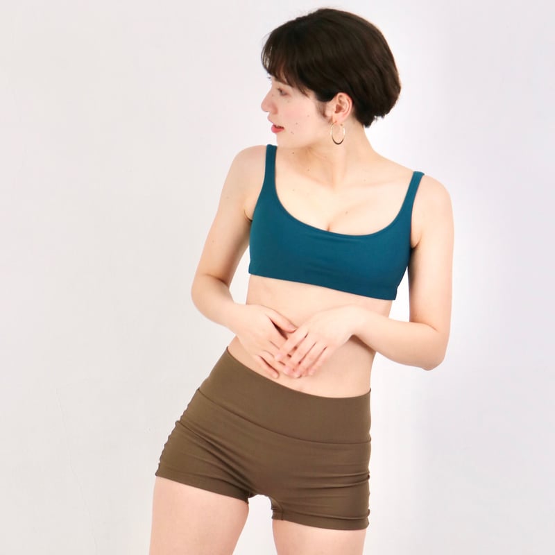 ボトムス MAKANA. ランダムロゴ ジャガードニット [全2色] – muta Online Store