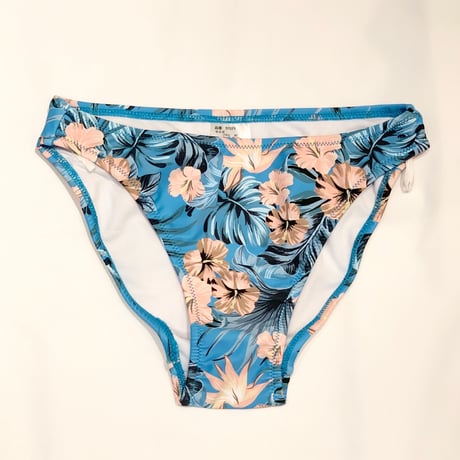 ハイビスカス🌺ビキニ、ショートパンツ3点セット